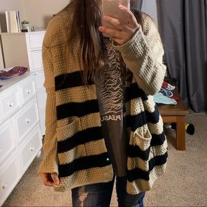 URBAN OUTFITTERS striped cardigan